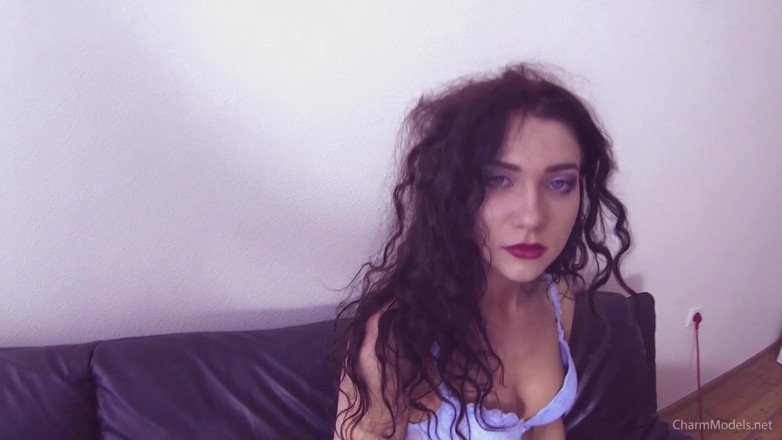 CharmModels: Adria super sexy brünette spaß