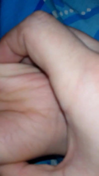 Stepsister's Hand Secretly Helps Me Cum 2 Times