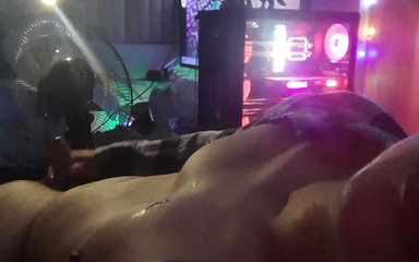 Lymph Guy: Jezdit hendikepoví chlapi, dokud se do tebe nevystříká