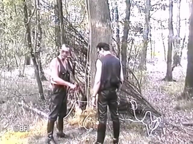 House of lords and mistresses in the spanking zone: Outdoor punishing lesson in the forest
