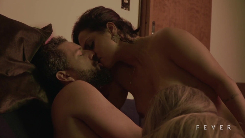 Fever Films: chodne laayak mammi uttejit patni pati ko apne sabse achchhe...
