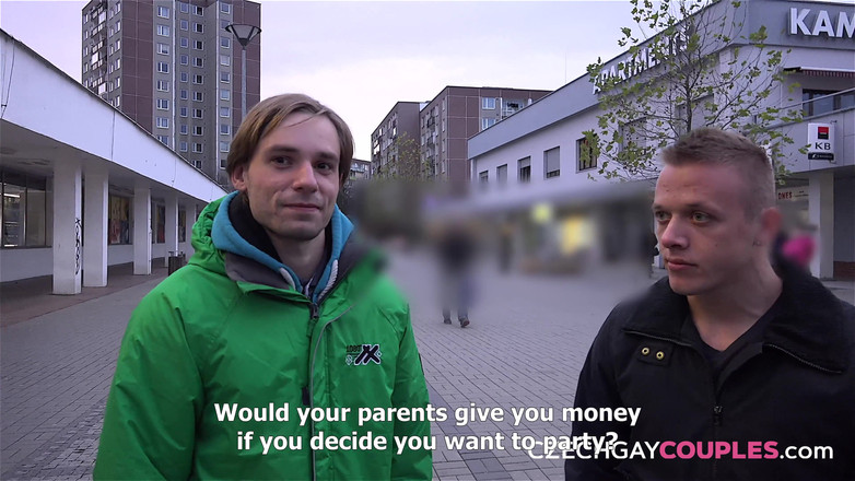Czech Gay Couples: Tsjechische homoparen 1 monteur maagden open gescheurd - konten voor rekeningen in...