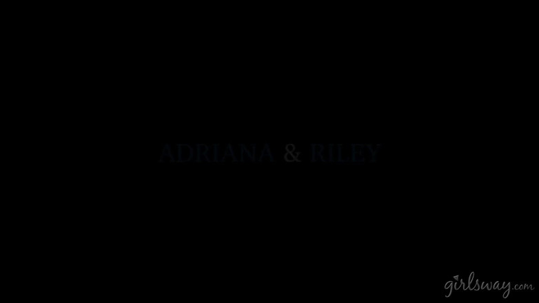 Girlsway: Girlsway Adriana Chechik et Riley Reid, sexe lesbien avec gode...