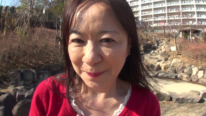 MBM3988: Krs017 Mr. Late Blooming MILF. Don't You Want to See...