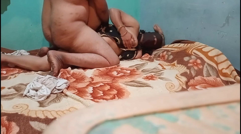 Gulaab: Aku jilat memek adik iparku sendiri