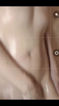 MILF no chuveiro - imagens reais do telefone