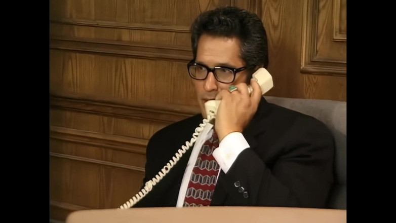 The BronX: Ayam Besar untuk Pelacur dalam Panas