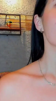 라이브 비디오의 방에서 펠라 섹스