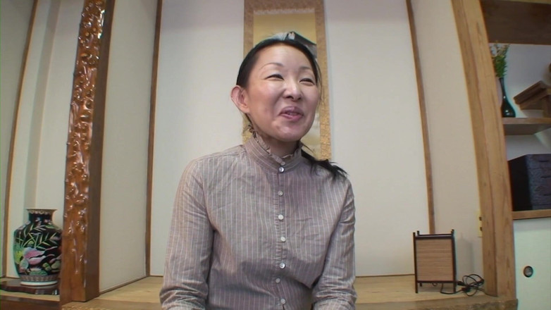 Japan Lust: Mature Japanese granny strips down for pussy creampie
