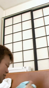 JAV dreier fickt japanische teen mit dicken titten im krankenhaus