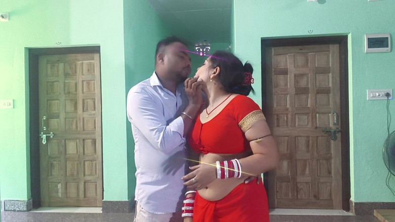 Sona bhabhi: Odia Hot Wife Chitting Her Husband and Sex with Her...
