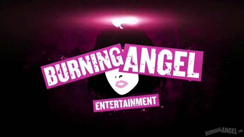 Burning Angel: My hunter girlfriend, part 4