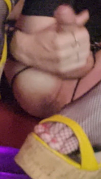 Cam⁴ sarı kamalı topuklu ayakkabılar. (boşalma 21 dakika) Vanessabarbie Vanessabitchx Parischiennetrvprod⁹¹