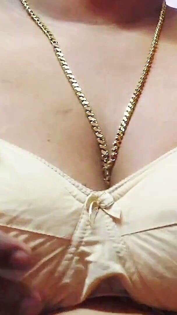 Desi Mohini: Super Hot Stepsister Seduce by Her Stepbrother in Night