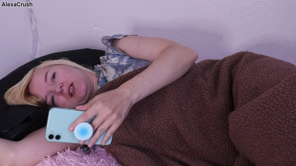 AlexaCrush: Náhodně nahá na pracovním pohovoru Enf