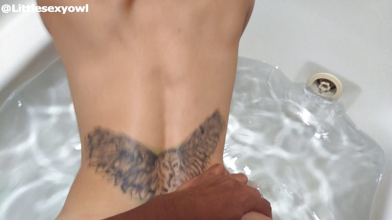 Littlesexyowl: Підтягнута дівчина трахається у ванні - міжрасовий littlesexyowl 4k