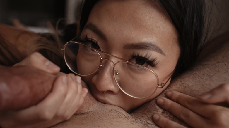 TheMindofTommy: Seks ganas berujung footjob dan muncrat