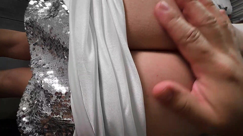 Gigi oficial: Büyük memeli bakire üvey kız kardeş bakire kalelerini gevşetmek için kart...