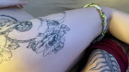 AmateurRU: Russian amateur porn at home on the couch