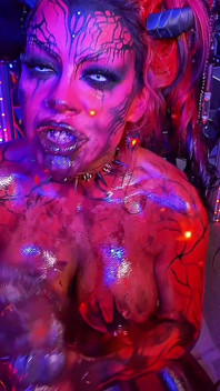 Cổ họng vô sinh của Lilith