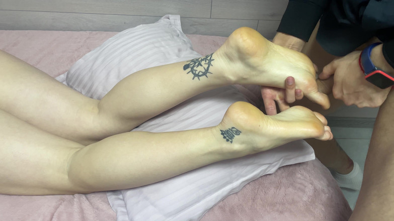 HotPrincessUA: Novo pau novo da casa: cliente examinada e coberta de...