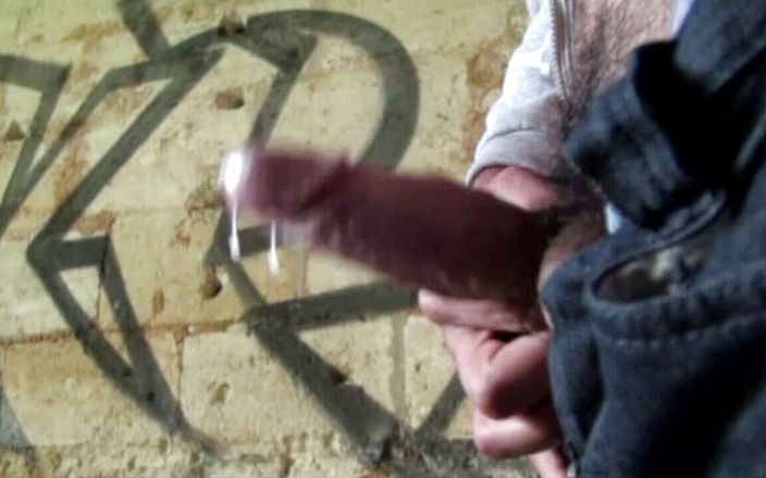 EXHIB BOYS: Dos árabes heterosexuales se exhib con su polla