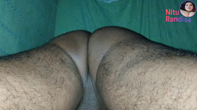 NituRandi94: Mama vitregă indiană sex anal hindi audio