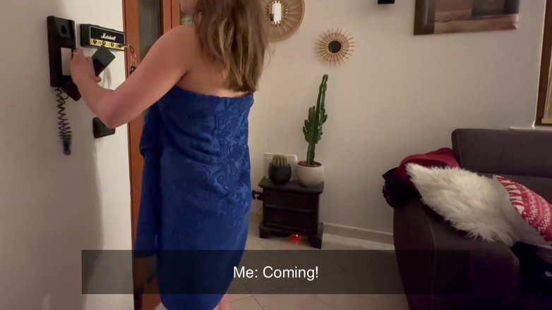 SweetJaneOfficial: Nackter streich mit dem pizzaboten