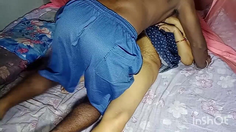 Hot wife 93: Moglie calda nuovo video di sesso.