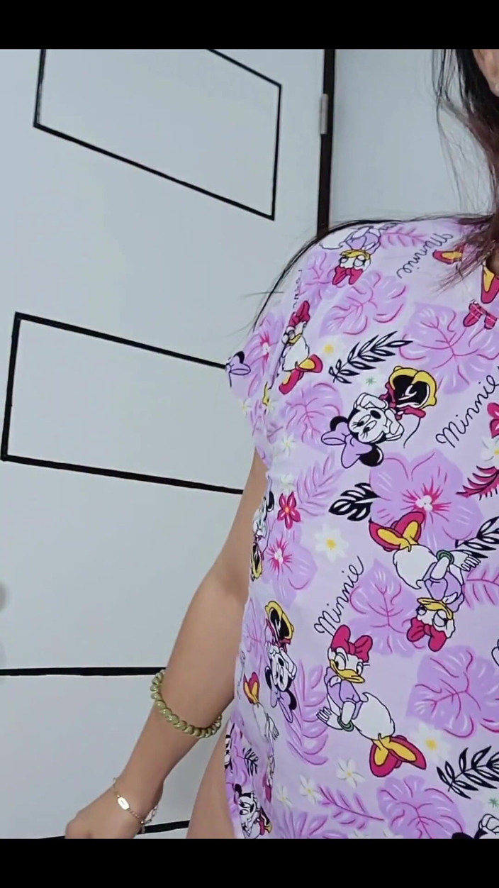 Cherrryblisss: Lil dziwka (zablokowany) Czy lubisz, kiedy tańczę i dokucza Ci Mister?...