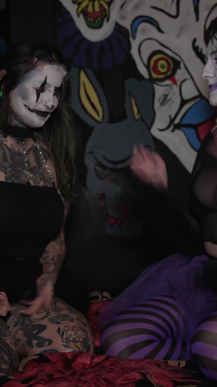 Blake Jones: Clowngirl Sph