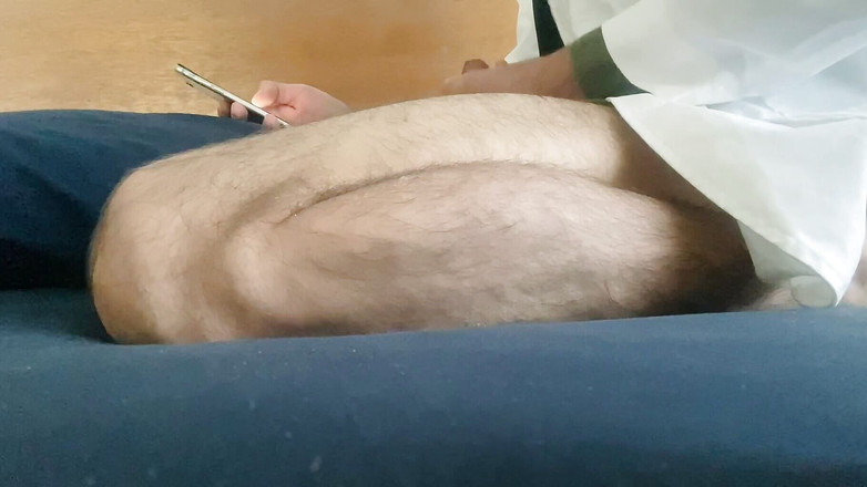 NerdycharlieXXX: Humping moją poduszkę doktor grać część 2