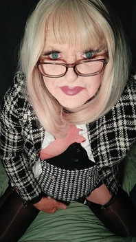 krosadresar Miss Browne