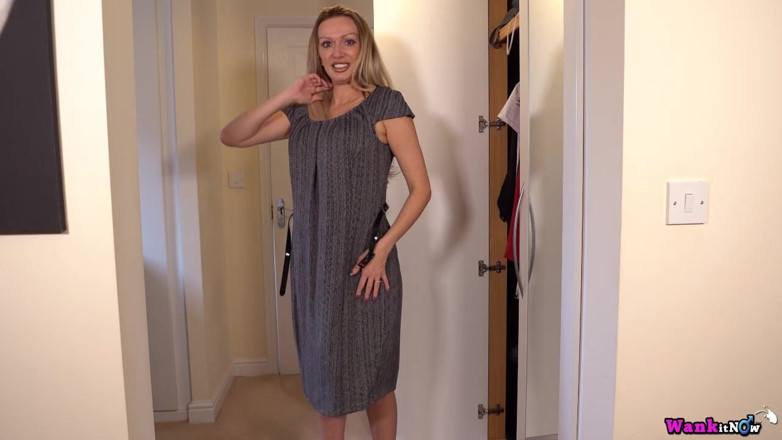 Wank it Now: Amber Jayne - necesito comparar pollas