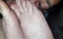 Feet Utopia: Ayak koklama oral seks