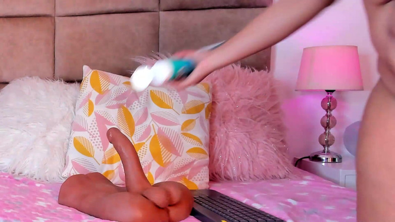 Ashley Curvy: 我希望我的泡泡屁股能让你非常兴奋