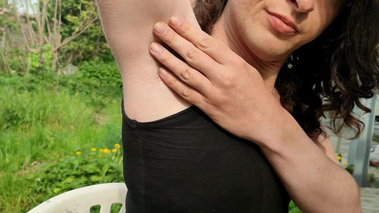 Sara B: Worshiping and licking my armpit