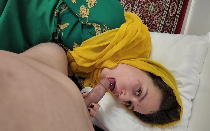 Qombol: हिजाब अफगान सौतेली बहन की कामुक सौतेले भाई द्वारा जोरदार चुदाई