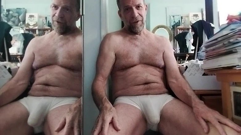 Hairyartist: Moje nohy jsou tady, aby tě udělaly