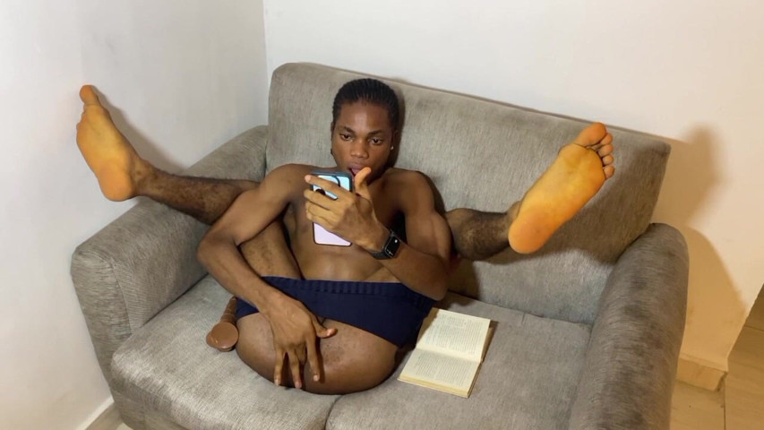 I Was so Horny and I Pretend as if I'm Not (Baddest boyxx)