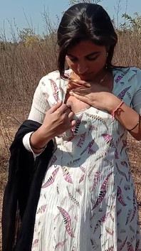 Beautiful Real Indian Kamini Bhabhi Getting Naked in Jungle