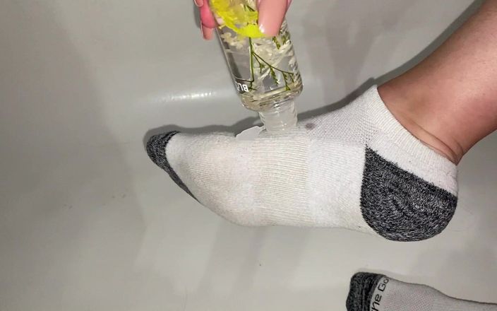 footivities: アンクルソックスのフットオイルマッサージ