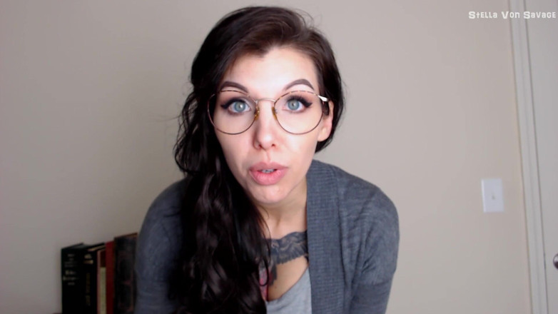 Stella Von Savage: Memek becek pustakawan sange dicrot di dalam - pov