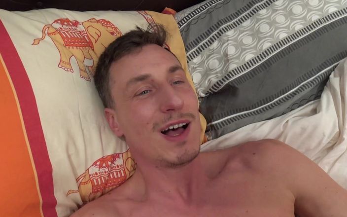 Porno Cloud: Star Club Sophie Logan