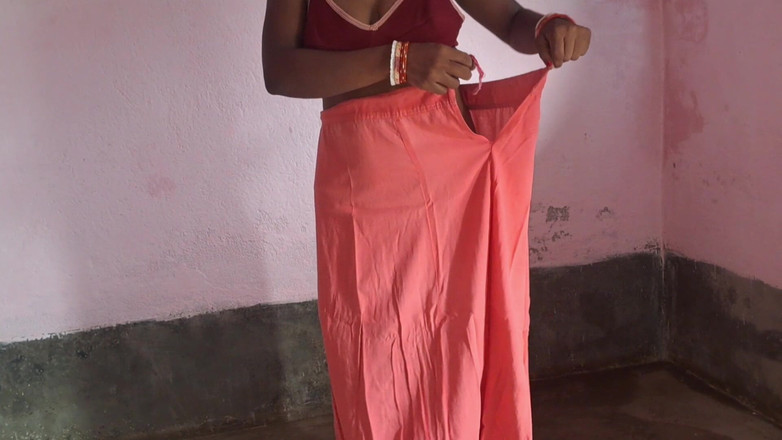 Sumaj: Nevlastní sestra se převléká