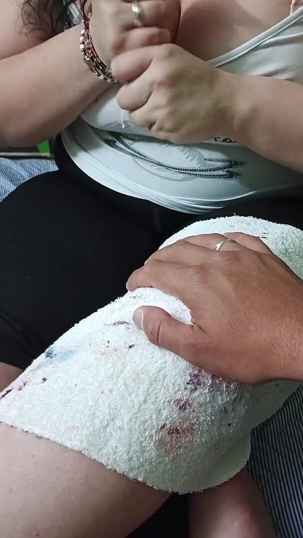 PAREJA LATINA: main mainikurist ke stanon ko chhoone ka virodh nahin kar...