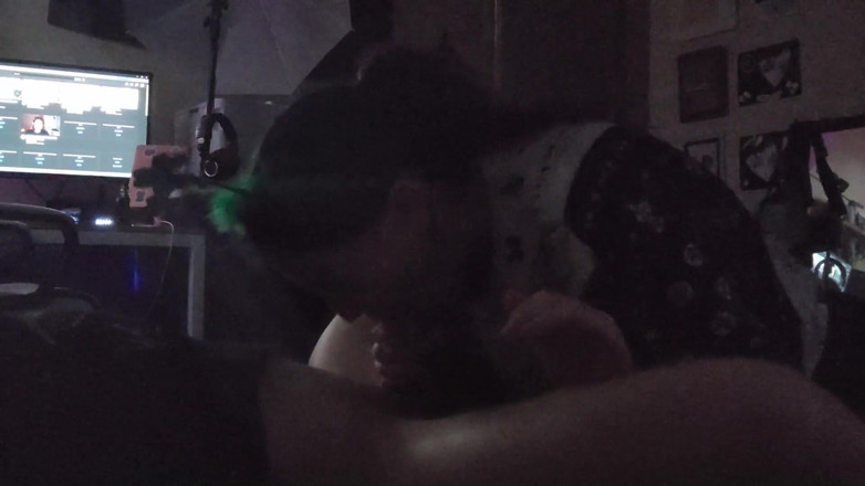 lilredvelvettt: Wie ich meinen großen fotzenschwanz für ein shooting vorbereitet