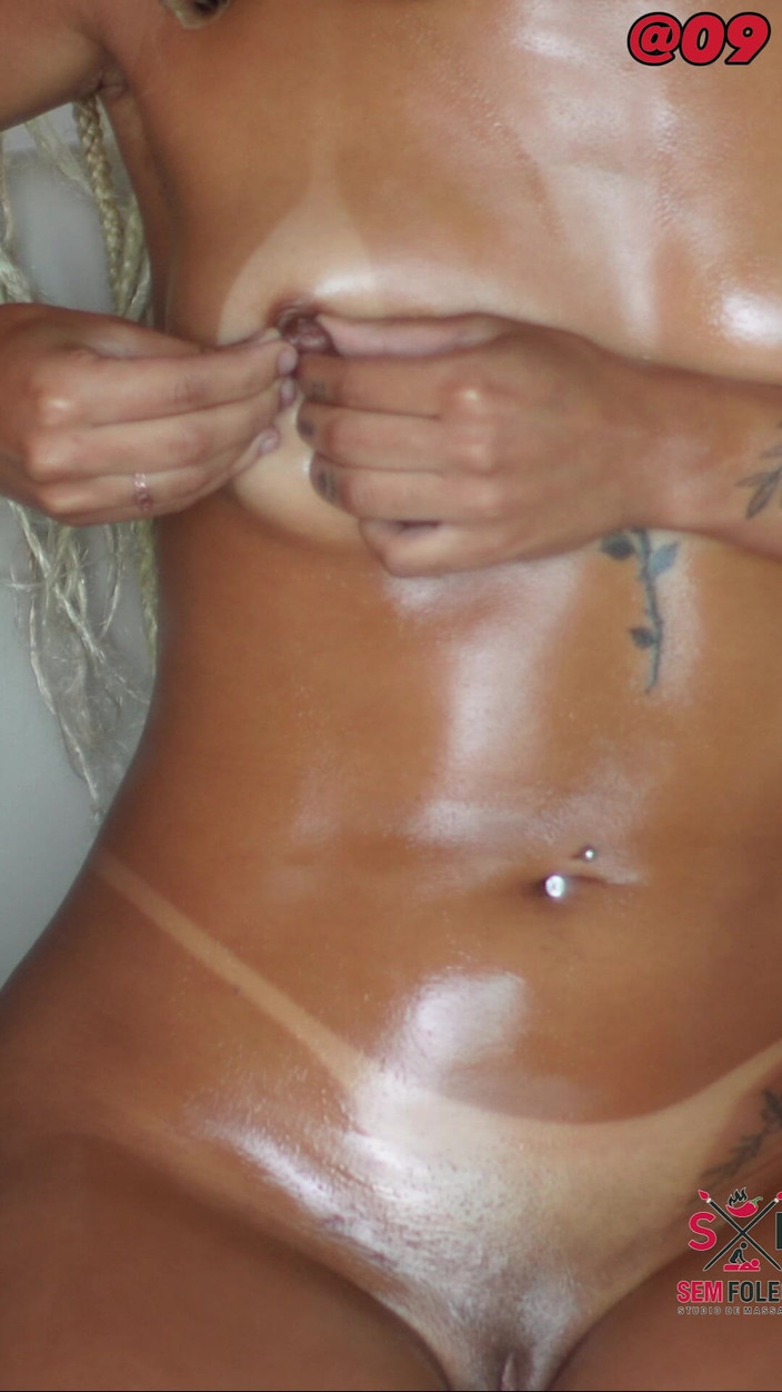 Cadu Sem Folego: 30 anni: primo massaggio e si è incredibilmente eccitata, molto bagnata