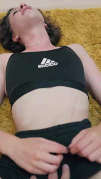La piccola arden ti prende un facciale dopo una volgare scena di sesso