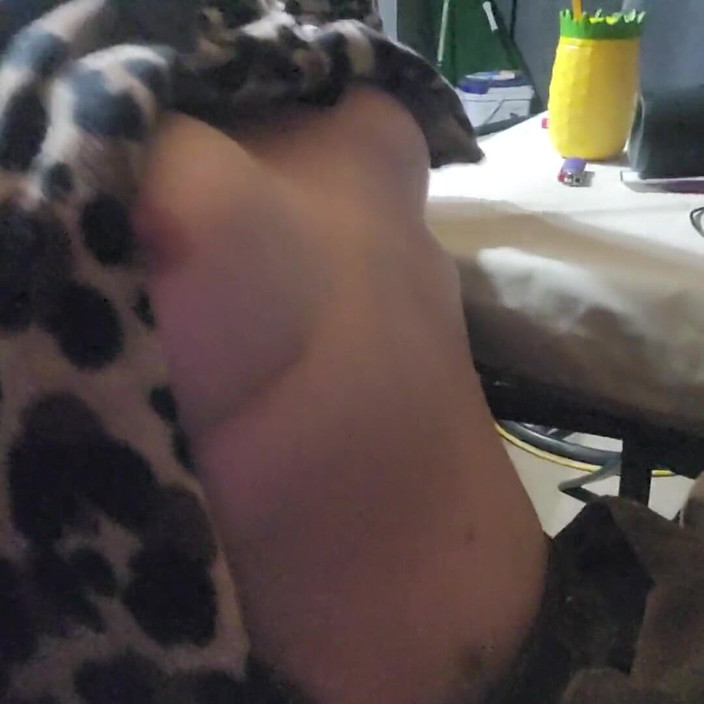 EliteLadyS: 시끄러운 천둥 폭우